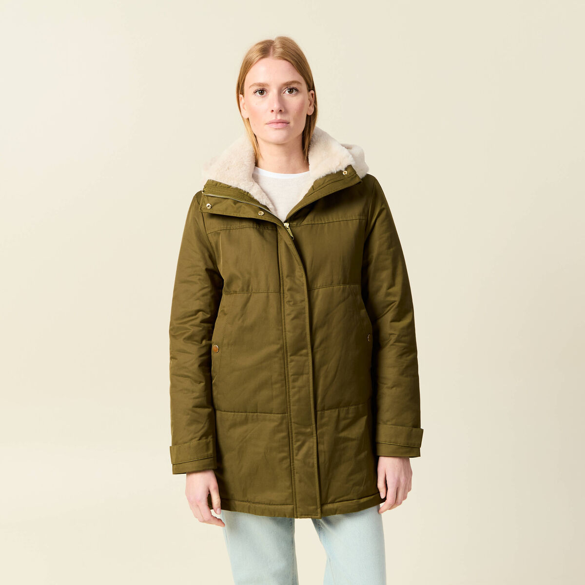 Parka droite &agrave; capuche vert kaki femme