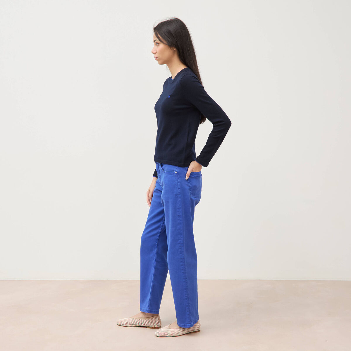 Pull fin col rond manches longues bleu fonc&eacute; femme