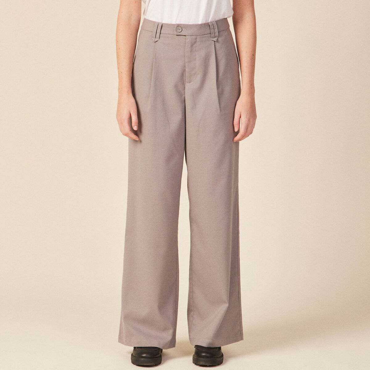 Pantalon large avec pinces gris femme
