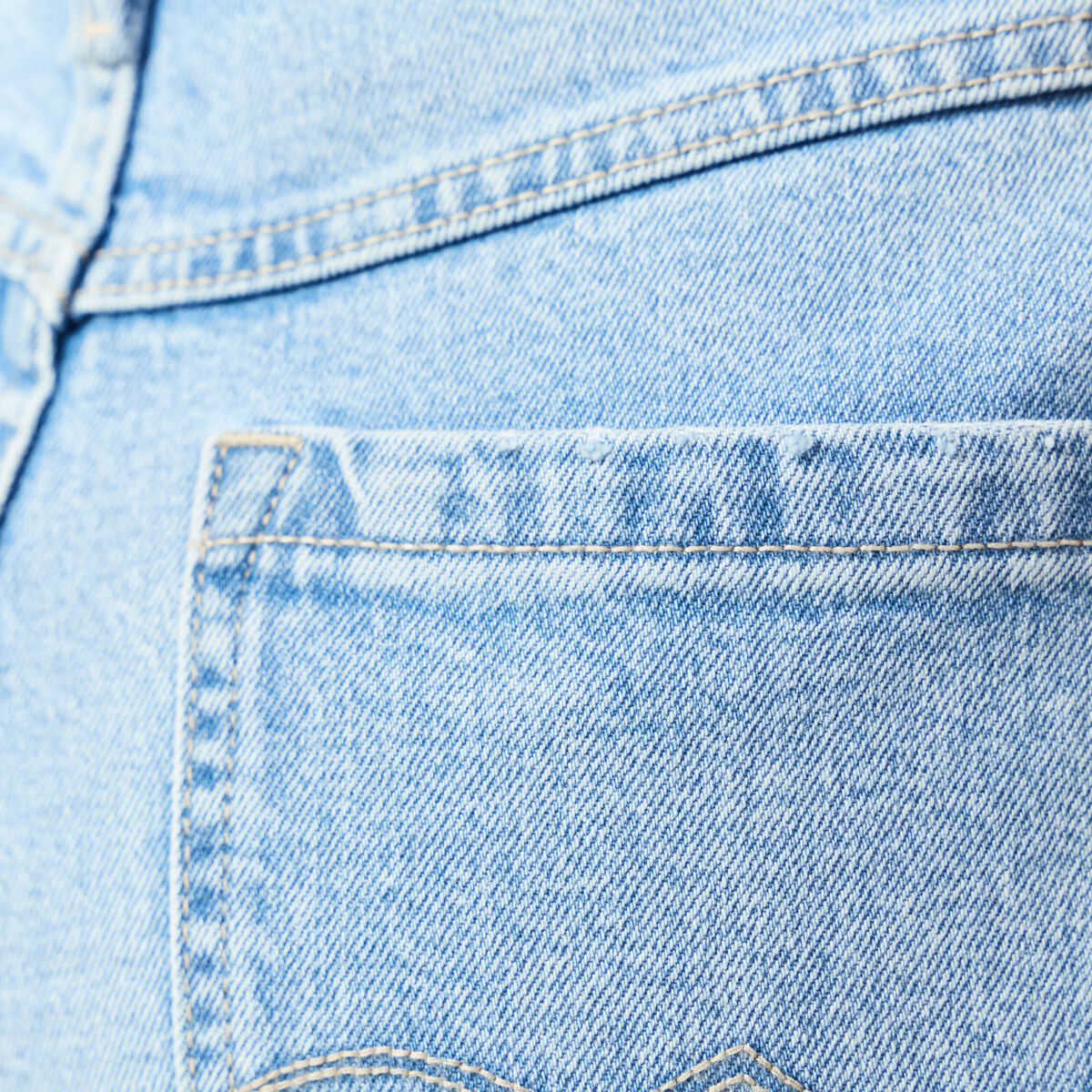 Jupe-short droite en jean denim bleach femme