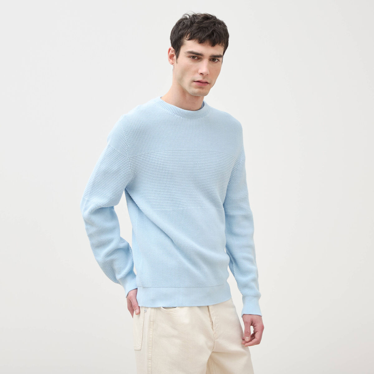 Pull col rond manches longues en coton bleu ciel homme