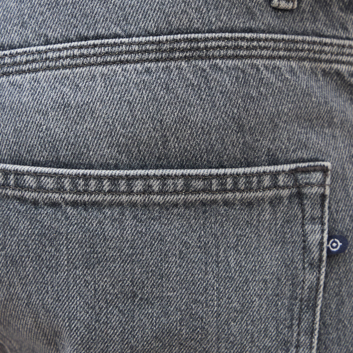 Jeans straight longueur 32 en coton bleu gris homme