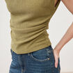 T-shirt ajust&eacute; sans manches vert kaki femme