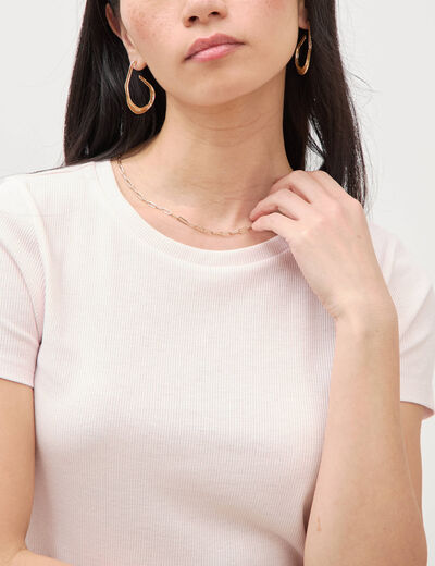 T-shirt cintr&eacute; col rond manches courtes rose poudr&eacute;e femme