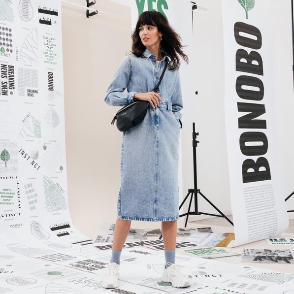 robe midi droite en jean denim used femme Robe midi droite en jean denim used femme