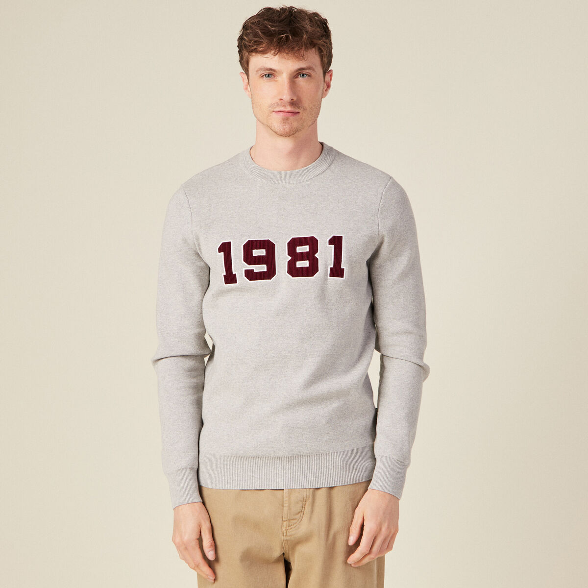 Pull manches longues col rond gris fonc&eacute; homme