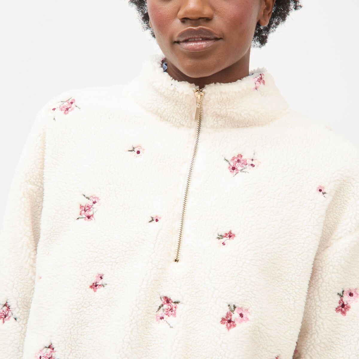 Sweat bouclette sherpa col montant ivoire femme