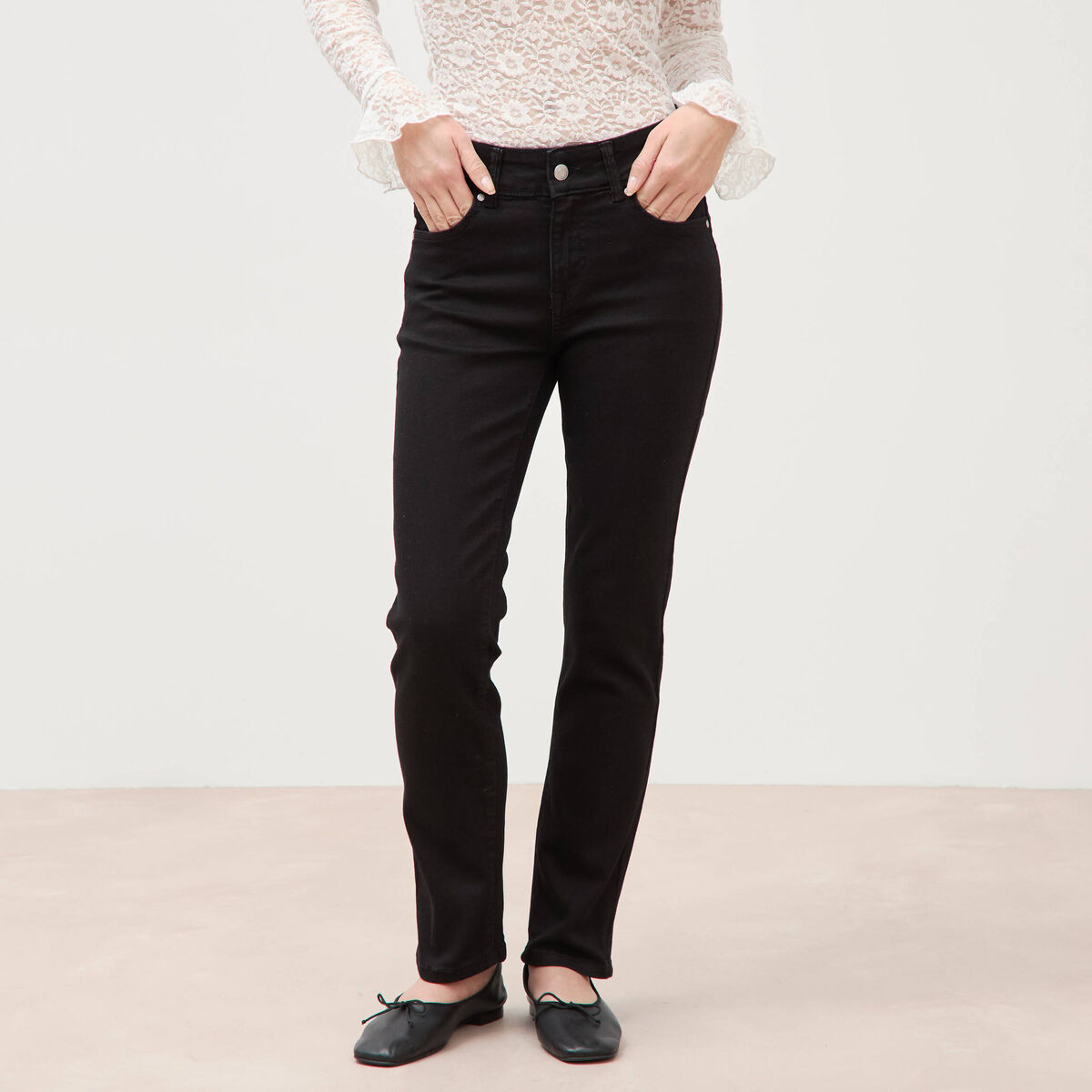 Jeans regular 7/8&egrave;me taille standard denim noir femme