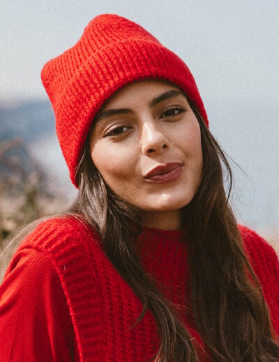 Bonnet rouge femme
