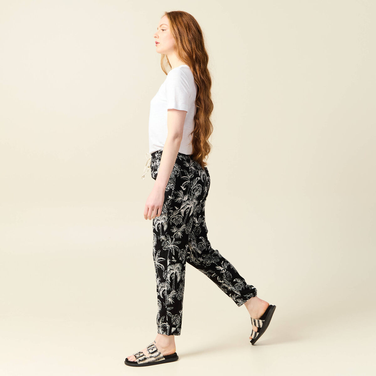Pantalon carotte fluide noir femme