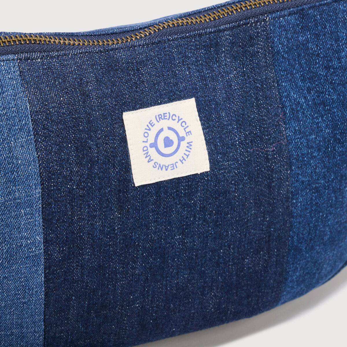 Sac bandouli&egrave;re en coton effet jeans denim brut femme