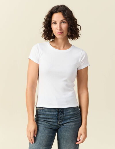 T-shirt cintr&eacute; col rond manches courtes blanc femme