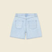 Short droit en jean &agrave; pinces denim bleach femme