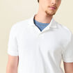 Polo cintr&eacute; manches courtes en coton blanc homme