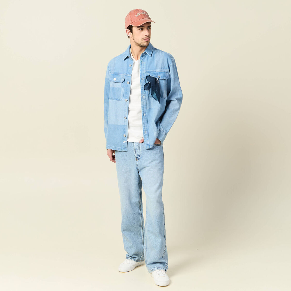 Jeans large 5 poches longueur 32 denim snow bleach homme