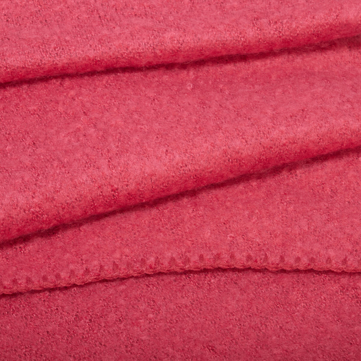 &Eacute;charpe maille duveteuse rose cerise femme