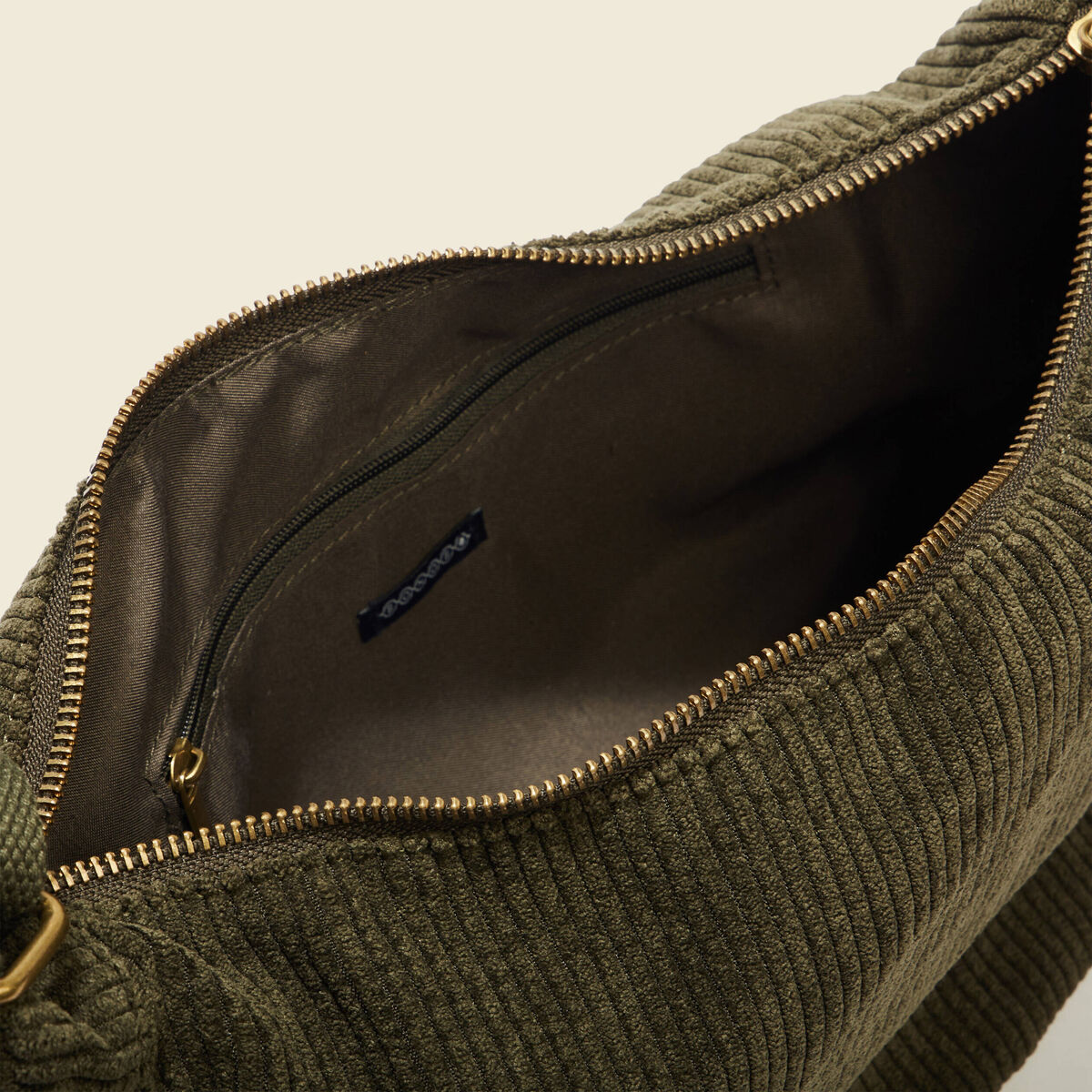 Sac demi-lune velours côtelé taupe femme