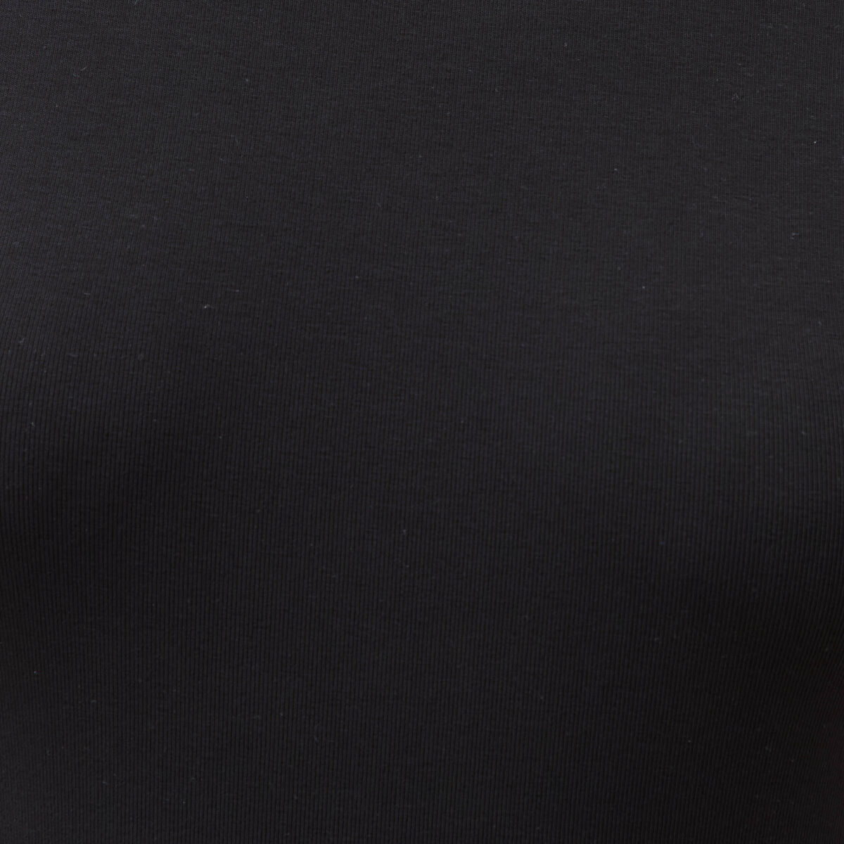 Body ajust&eacute; col rond manches d&eacute;bardeur noir femme