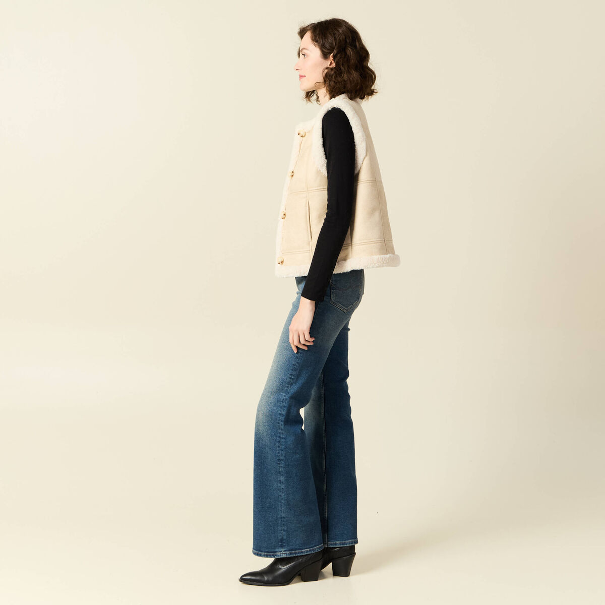 Veste suédine sans manches creme femme