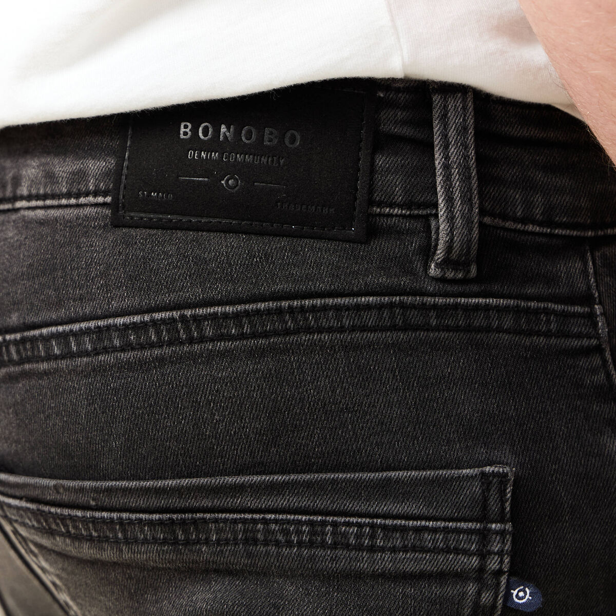 Jeans slim 5 poches longueur 32 denim noir homme