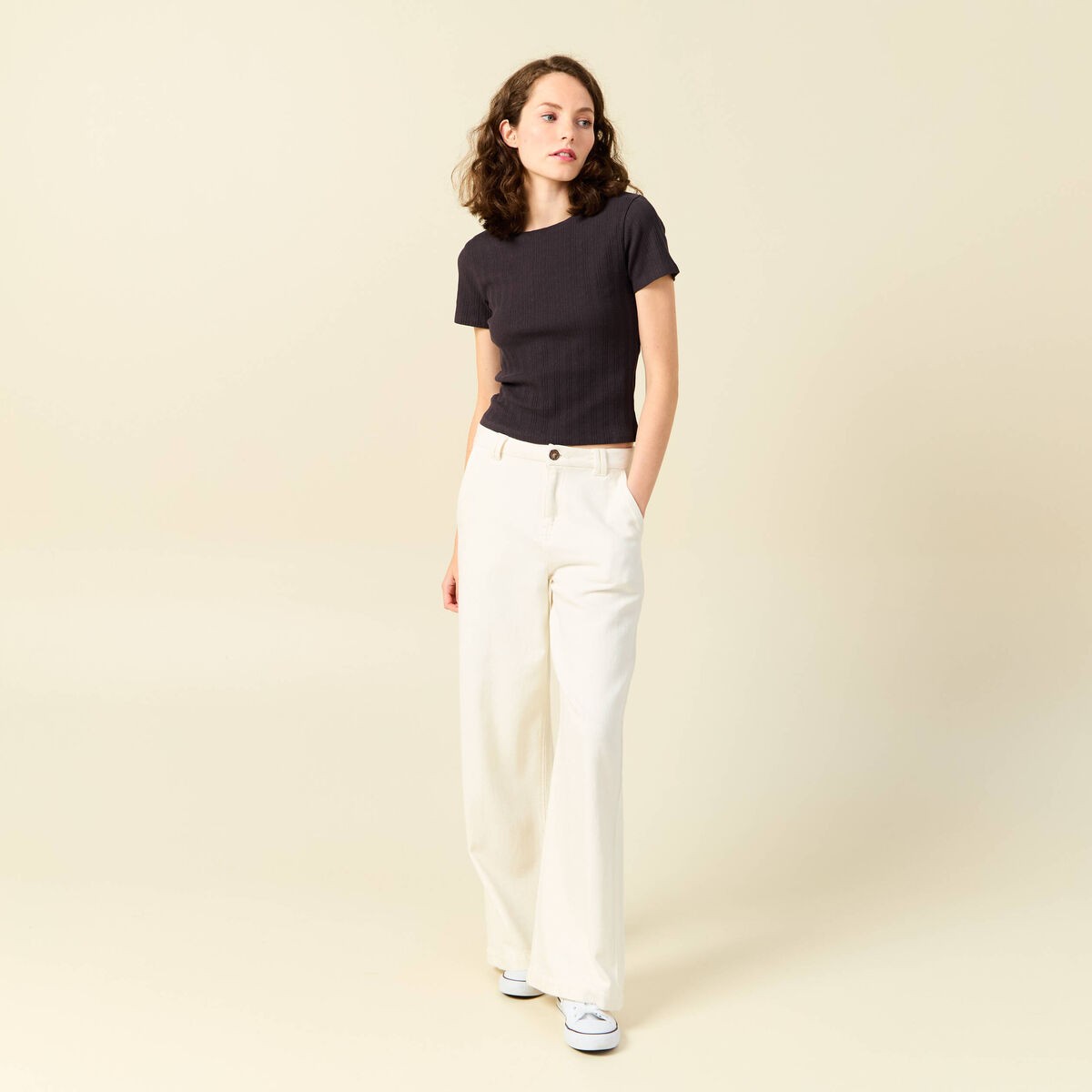 T-shirt manches courtes gris foncé femme