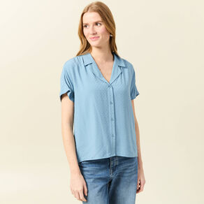 chemise manches courtes bleu clair femme Chemise manches courtes bleu clair femme