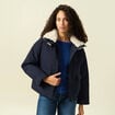 Veste droite courte col classique bleu fonc&eacute; femme