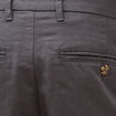 Pantalon chino gris fonc&eacute; homme