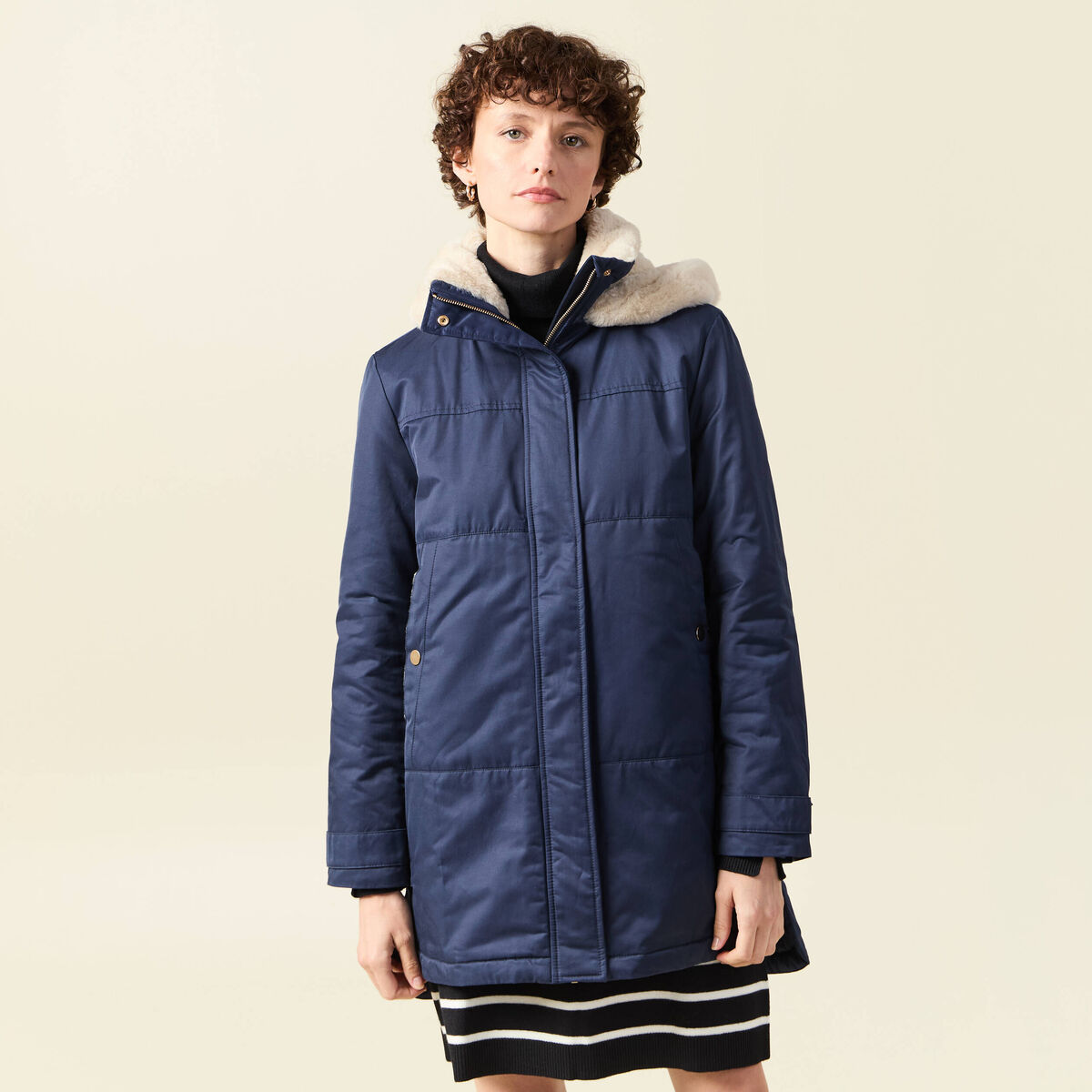 Parka droite &agrave; capuche bleu marine femme