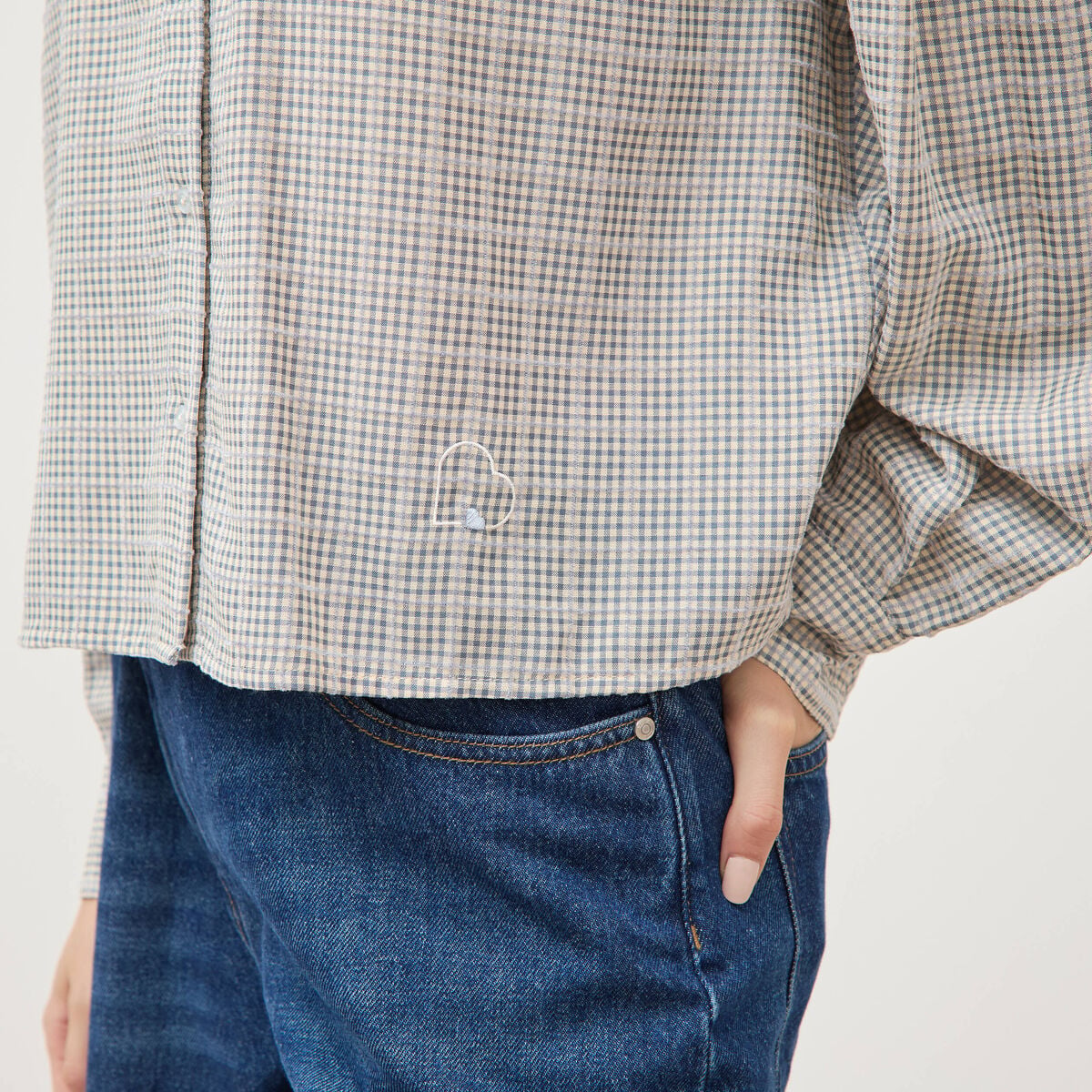 Chemise droite manches longues ray&eacute;e bleu gris femme
