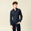 Chemise cintr&eacute;e en coton manches longues bleu marine homme