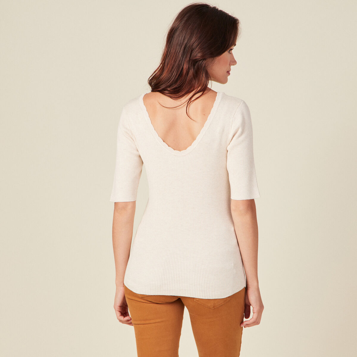 Pull manches courtes creme femme