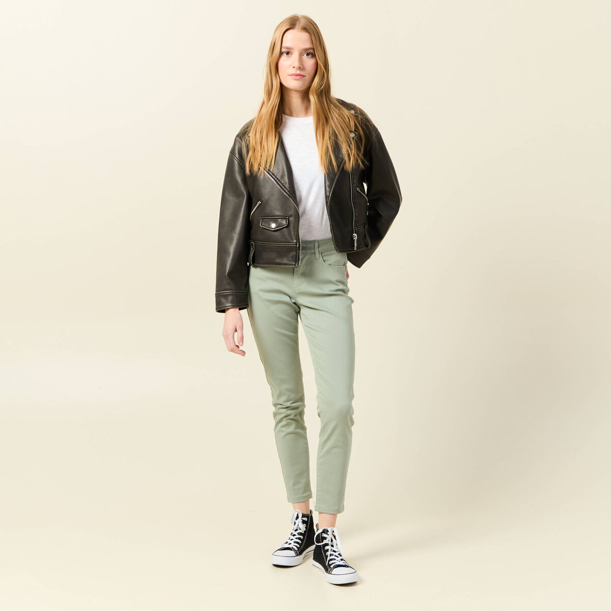 Pantalon skinny push-up 7/8ème vert olive femme