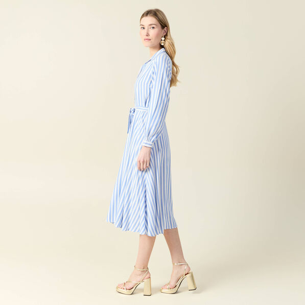 robe longue evasee ceinturee bleu ciel femme Robe longue évasée ceinturée bleu ciel femme