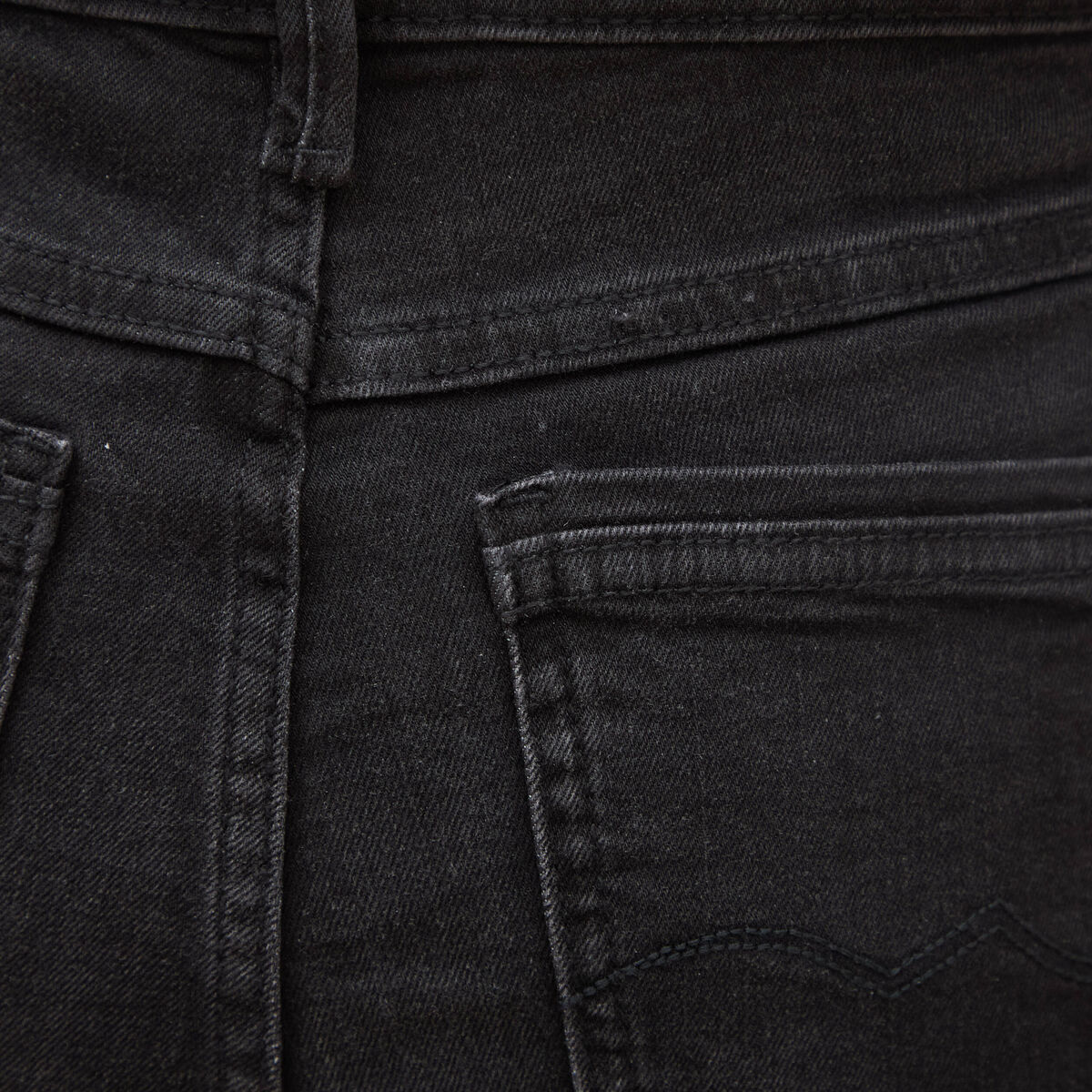 Jeans slim taille haute denim noir femme