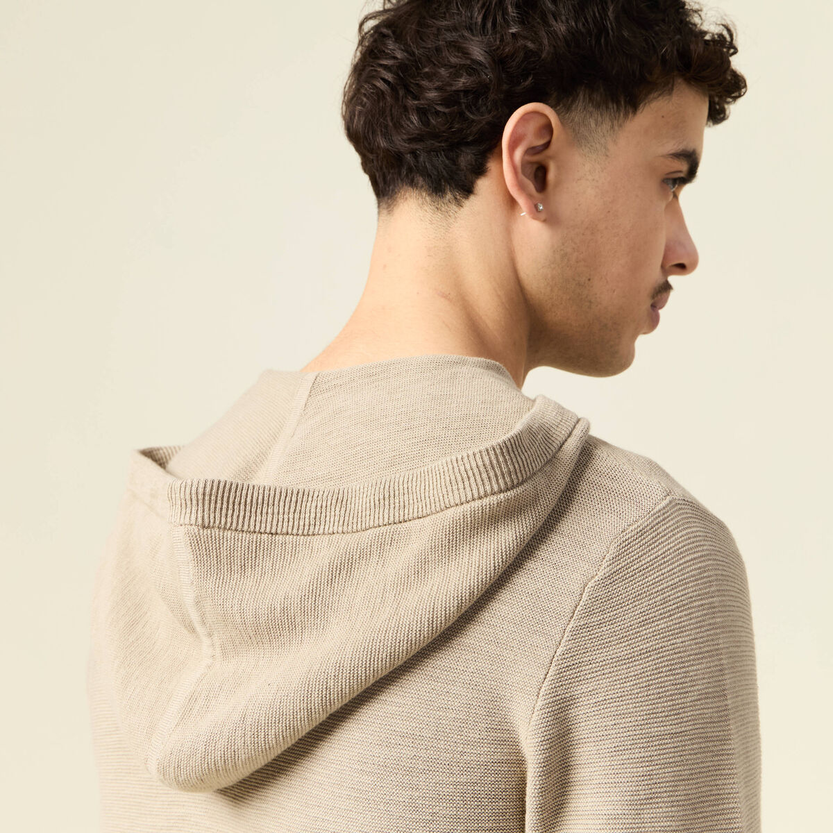 Pull à capuche gris homme