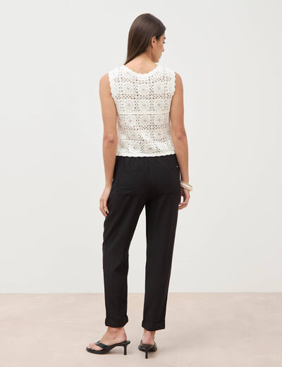D&eacute;bardeur crochet col rond sans manches ecru femme