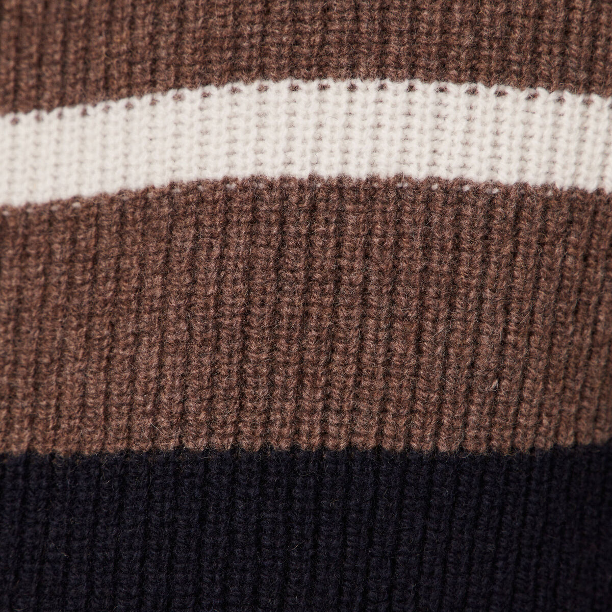 Pull manches longues fabriqu&eacute; en France bleu marine homme