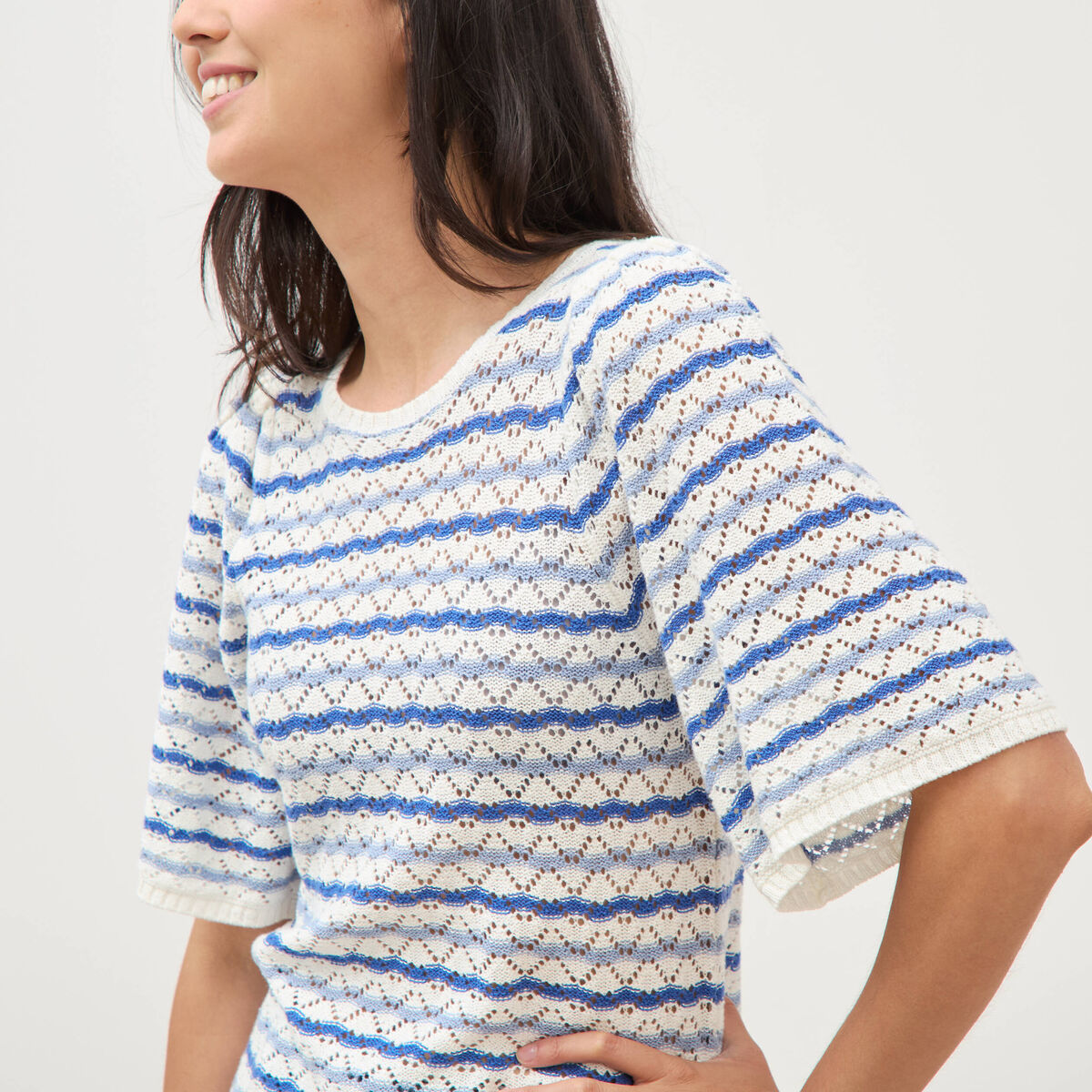 Pull col bateau manches courtes bleu femme