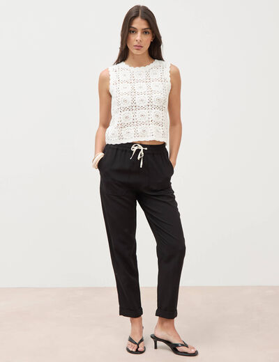 D&eacute;bardeur crochet col rond sans manches ecru femme