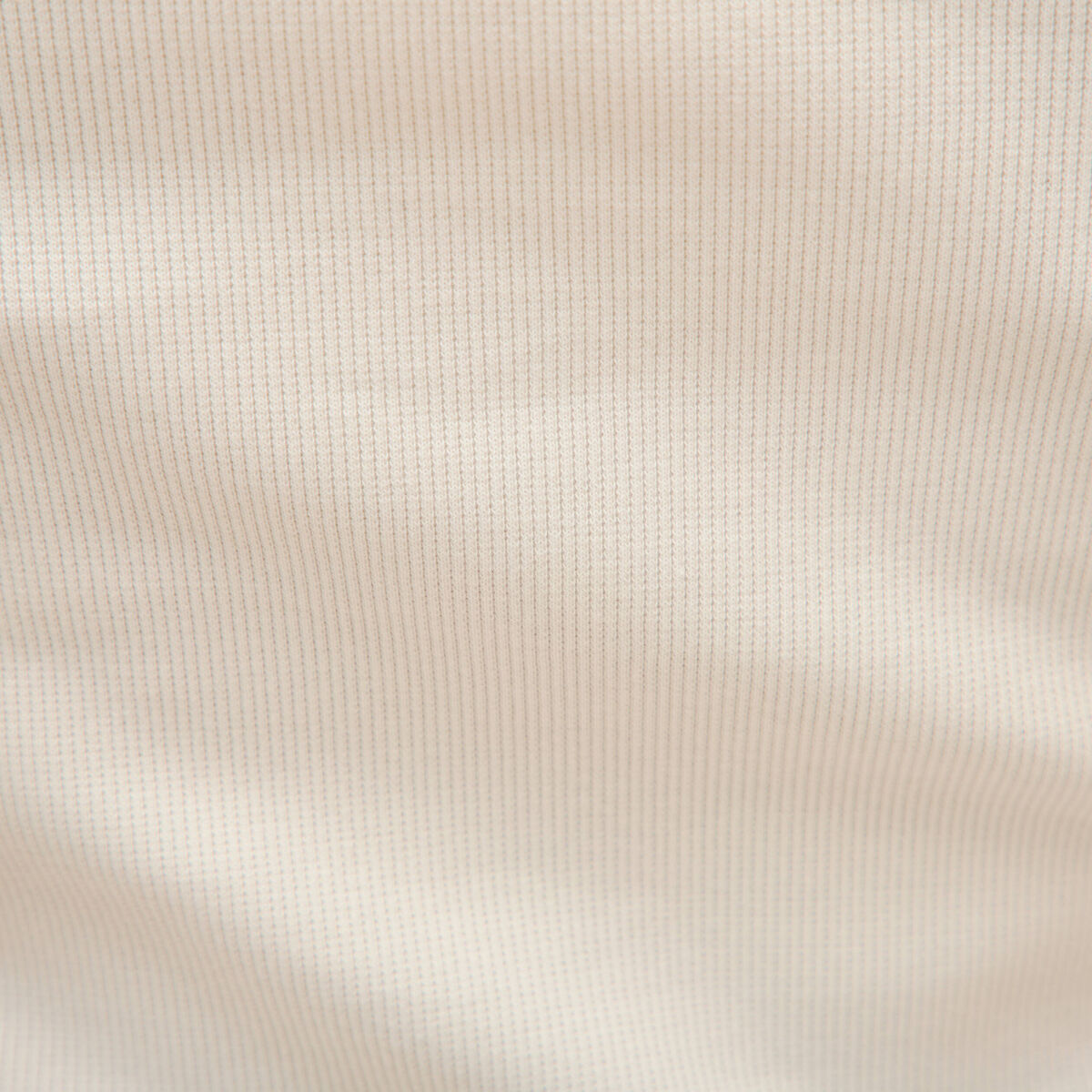 T-shirt bi-mati&egrave;re ajust&eacute; d&eacute;collet&eacute; ecru femme
