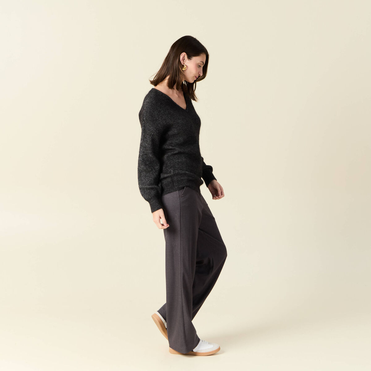 Pull manches longues ajouré noir femme