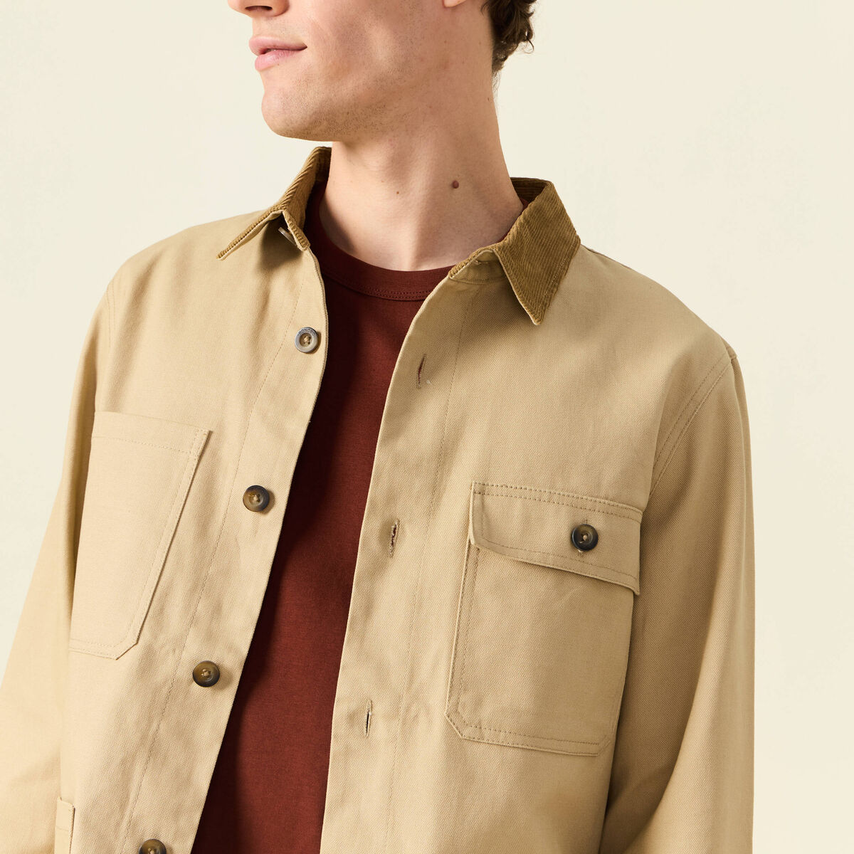 Veste boutonnée col velours beige homme