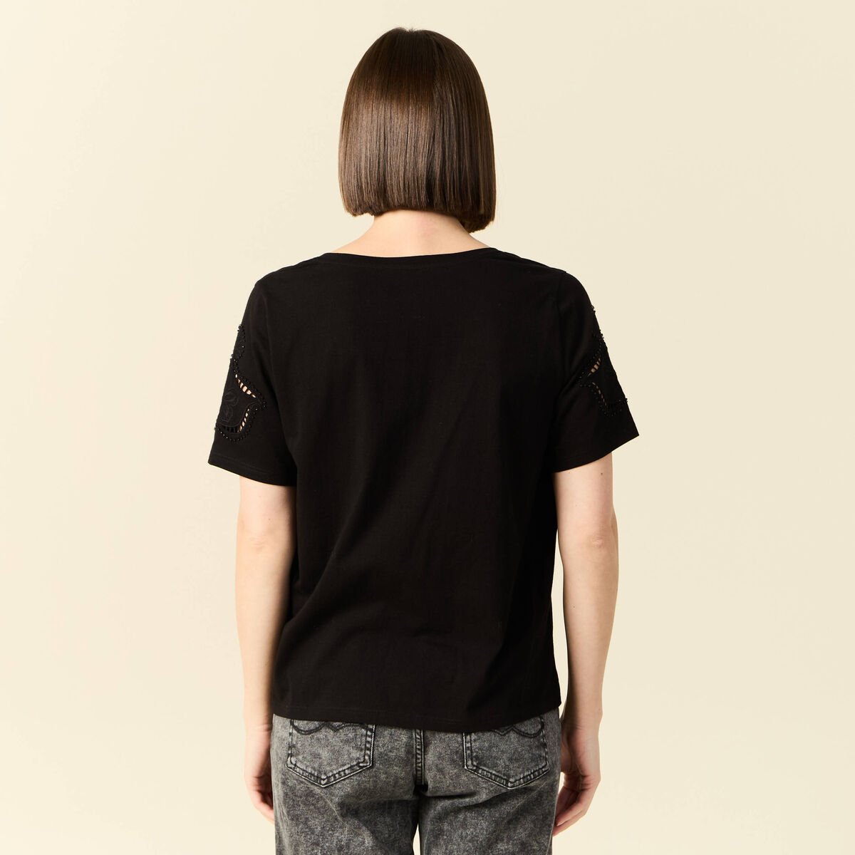 T-shirt manches courtes brodé noir femme