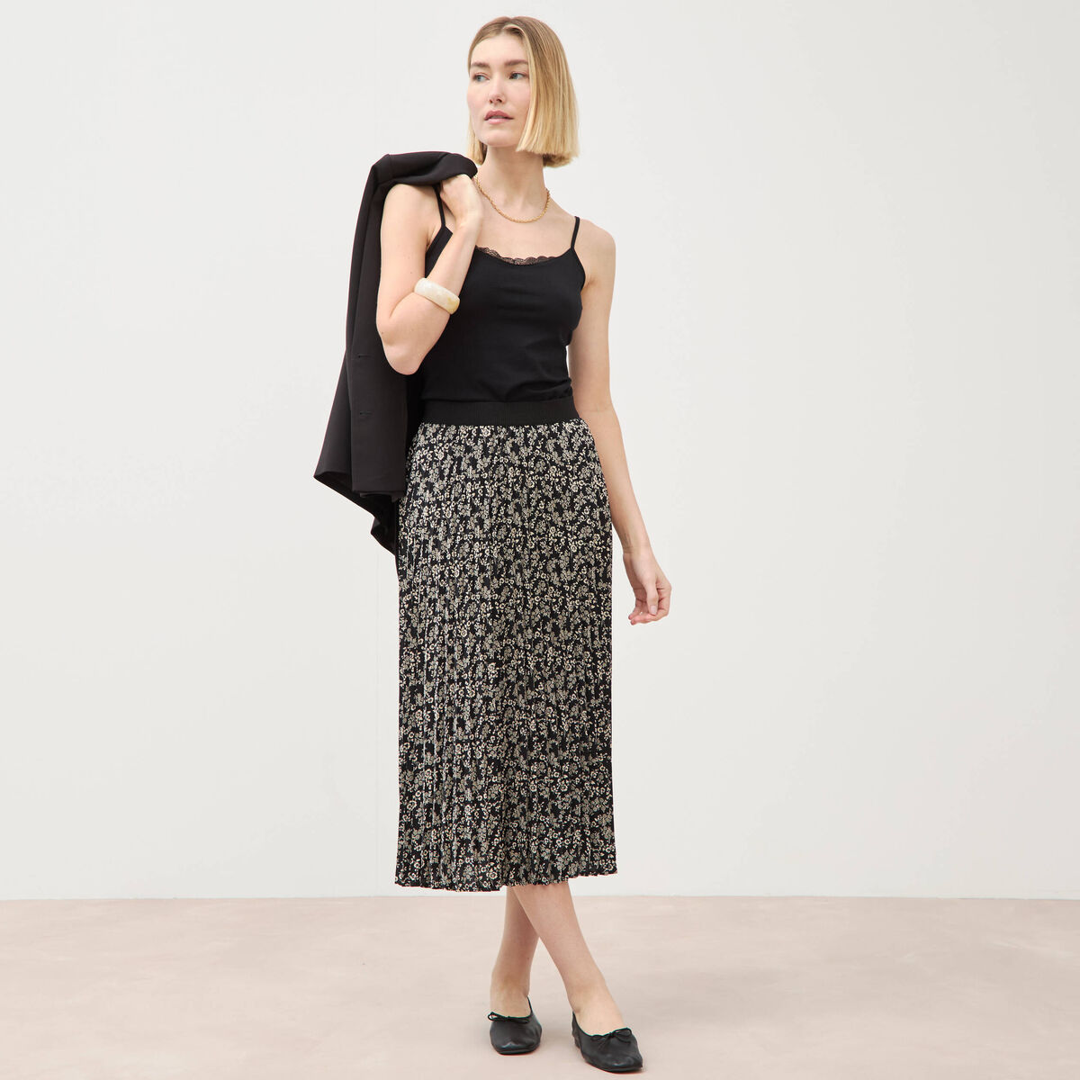 Jupe longue droite pliss&eacute;e noir femme