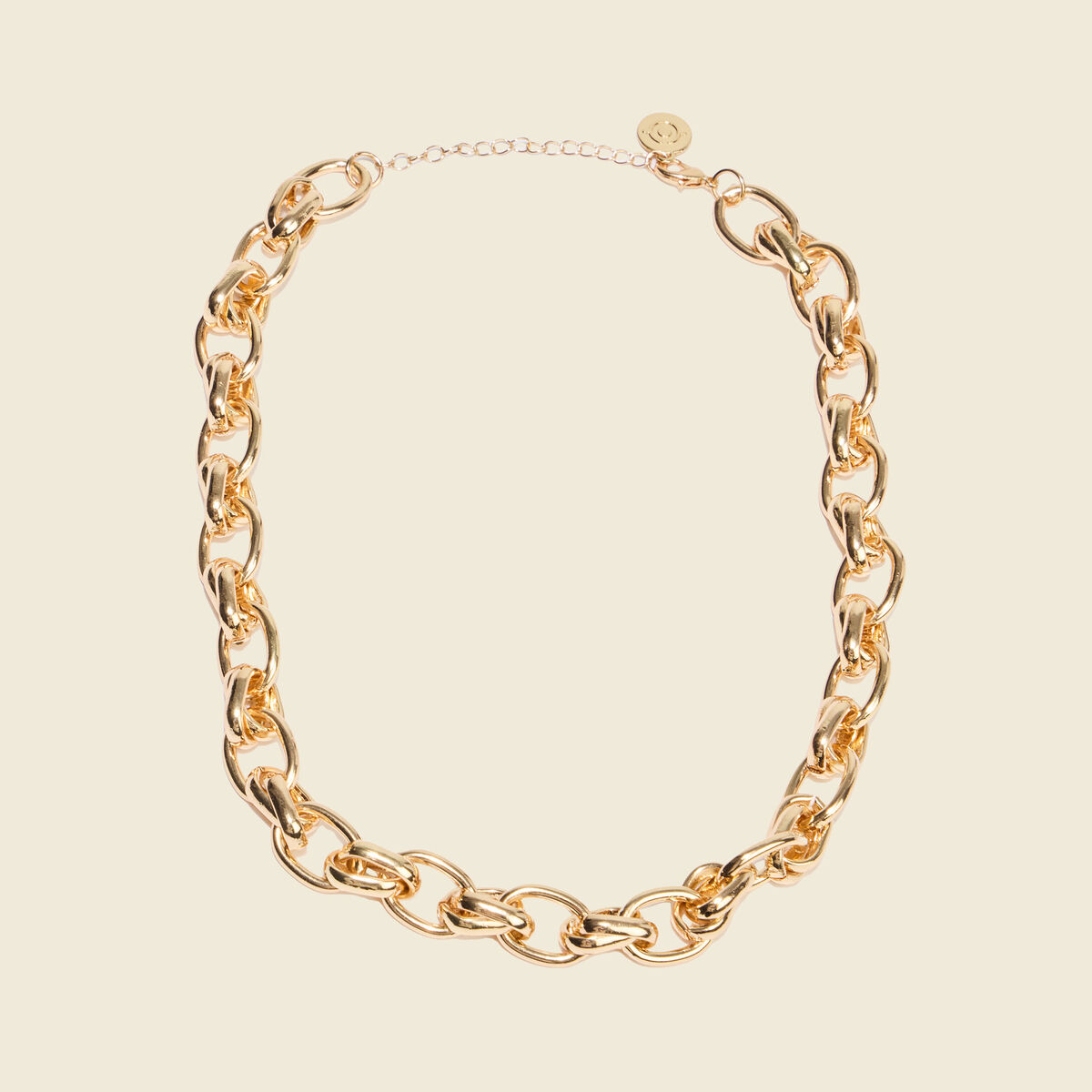 Collier avec cha&icirc;ne couleur or femme