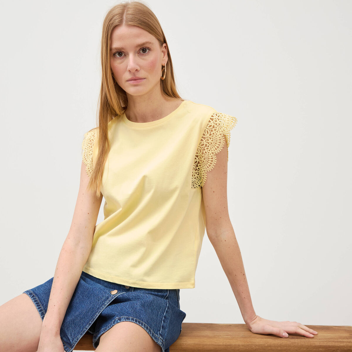 T-shirt manches courtes jaune pastel femme