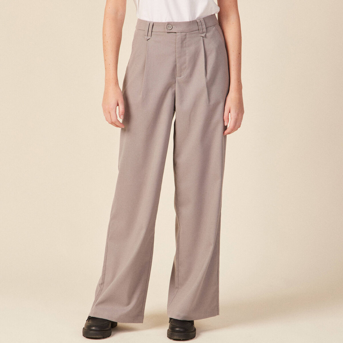 Pantalon large avec pinces gris femme
