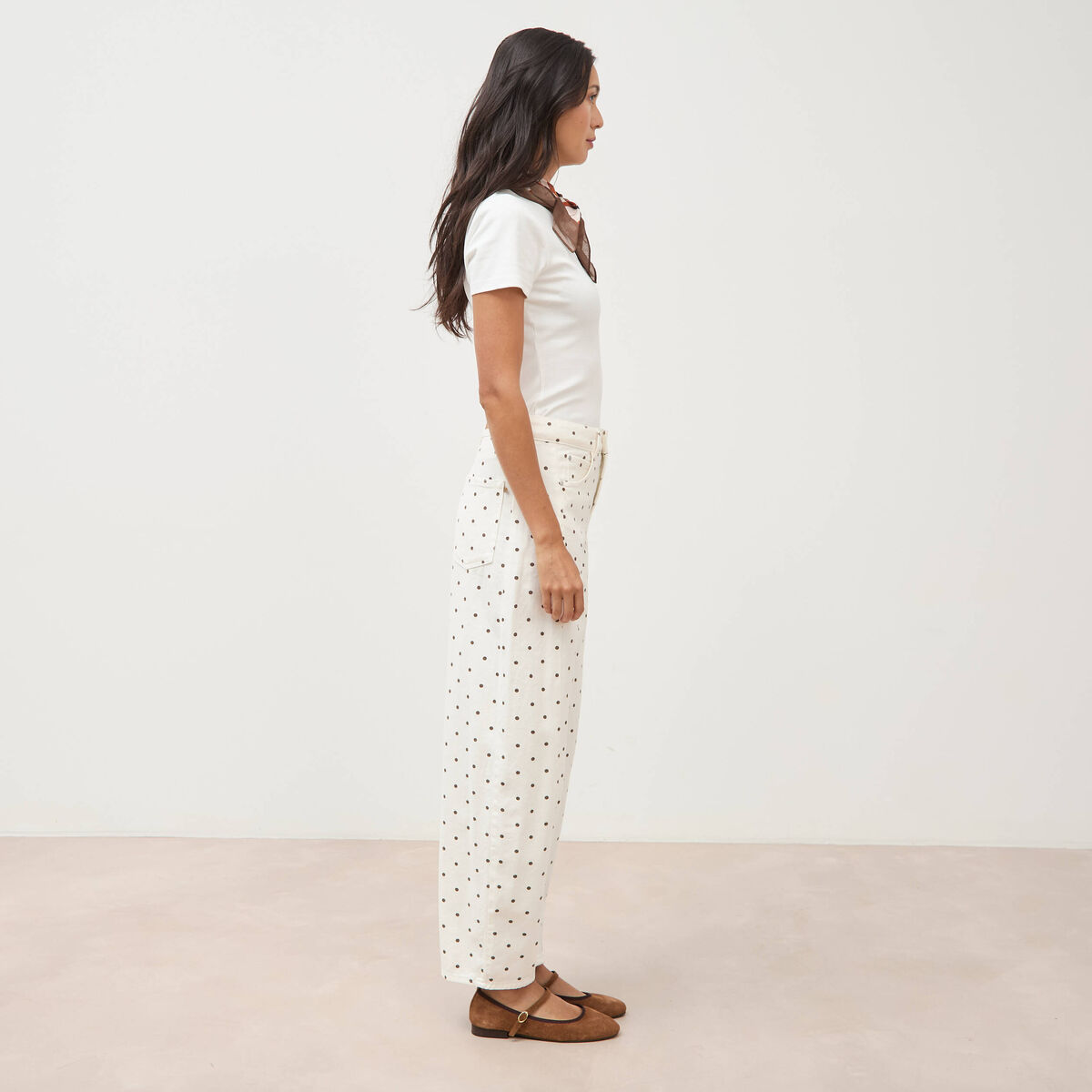 Jeans barrel taille haute bas resserr&eacute; ecru femme