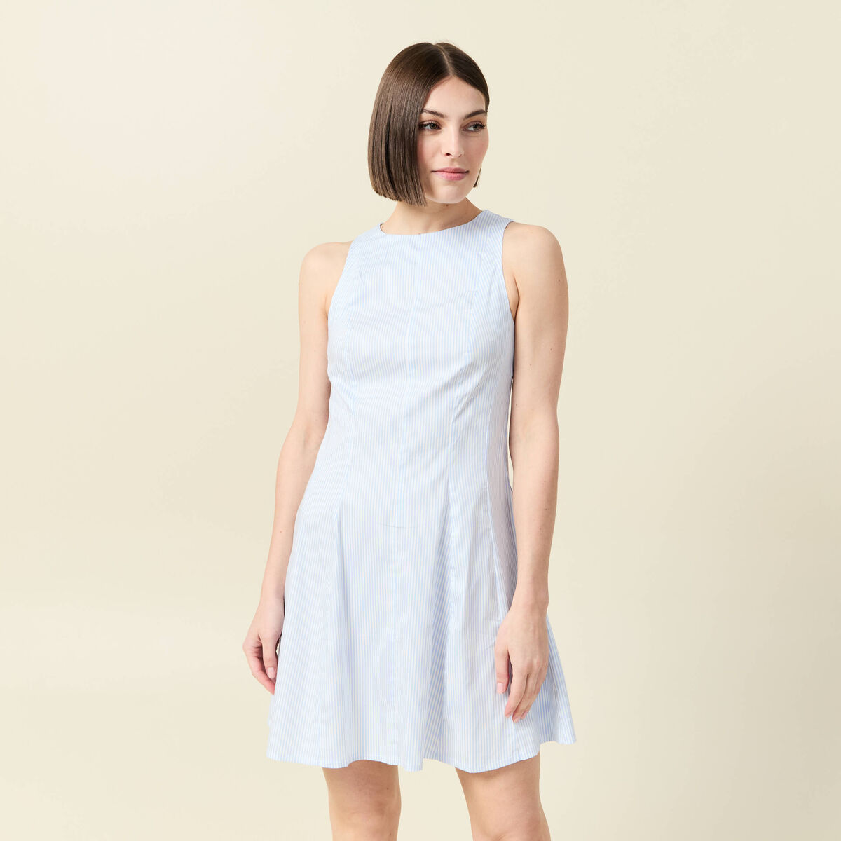 Robe sans manches col montant ecru femme